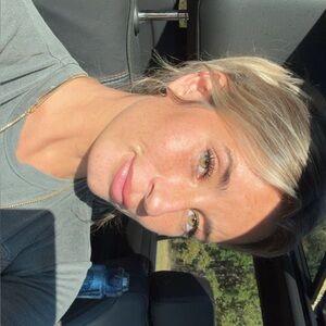 Meet your Posher, Saleena